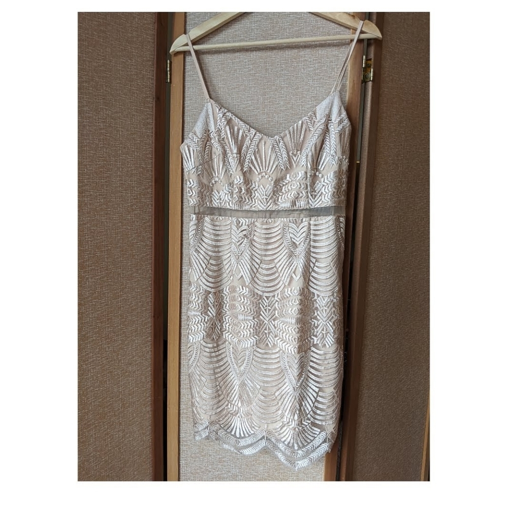 Art deco Guess gold dress